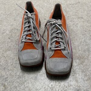 Donald J Pliner Sport Women’s Suede Lace-Up Sneakers Size 8.5 (3)